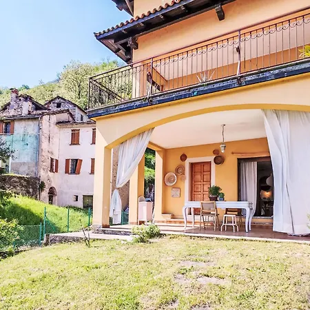 Casafiu'hand Made Nest By Interhome Apartament Gera Lario